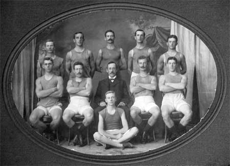 1907 King's Cup crew