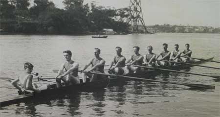 1922  Victorian crew comprising an all Mercantile crew